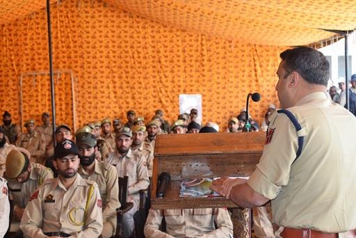 IGP Kashmir presides over concluding ceremony of Badminton Championship