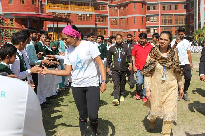 DPS Srinagar hosts ceremony to conclude historic walk