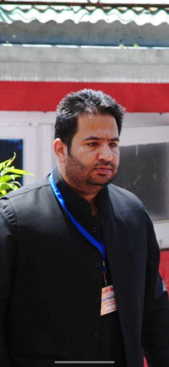 Congress condemns Dy CM over his assertions