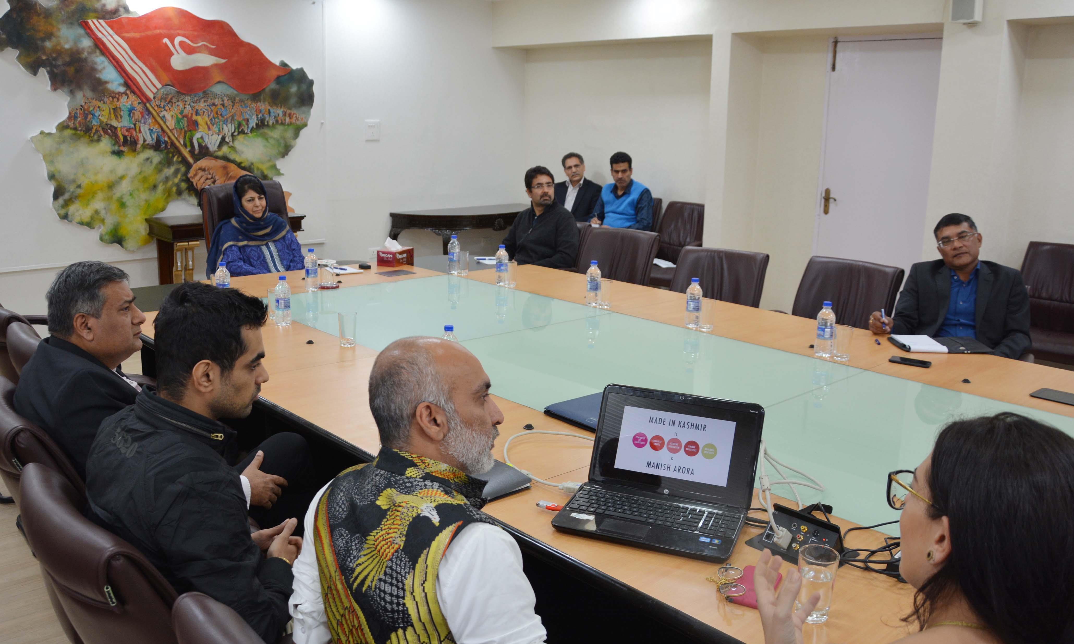 Mehbooba stresses on factoring in state’s heritage, culture in craft designs, promotions