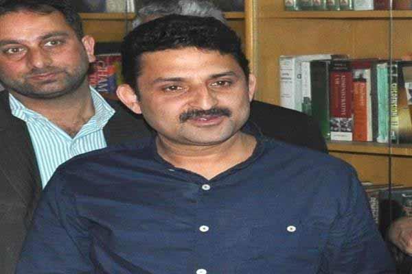 Yasir Reshi condemns pellet firing on shopkeeper in Sumbal