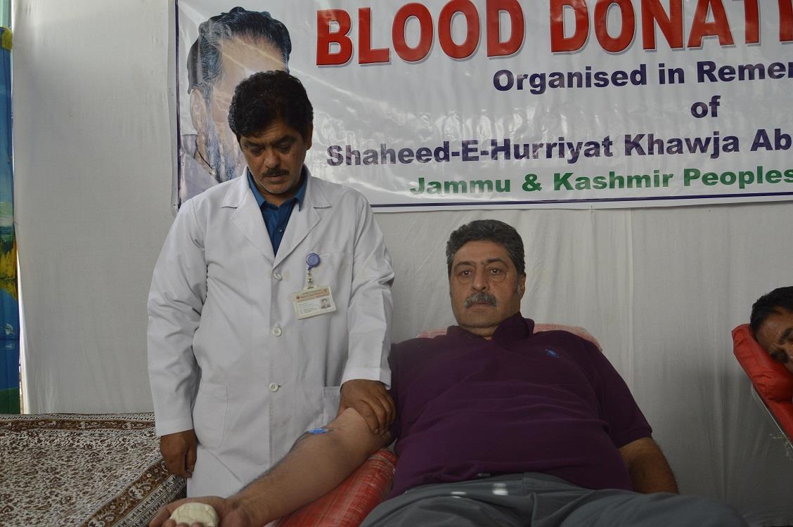 PC organizes blood donation camp in remembrance of Abdul Gani Lone