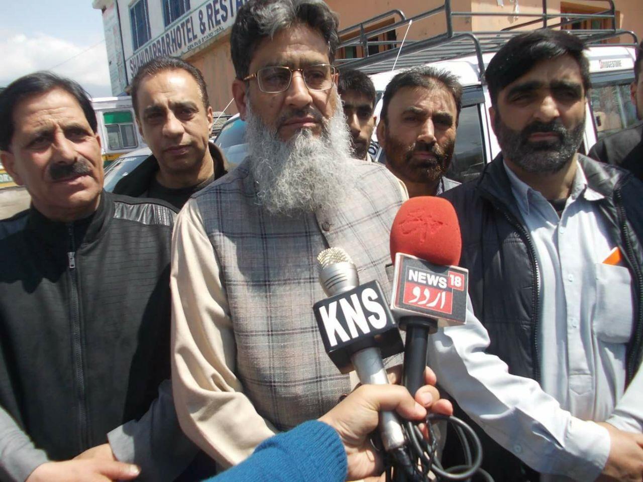 KEA, KTMF threatens to hit streets if Govt continues to ignore Shehr-e-Khaas
