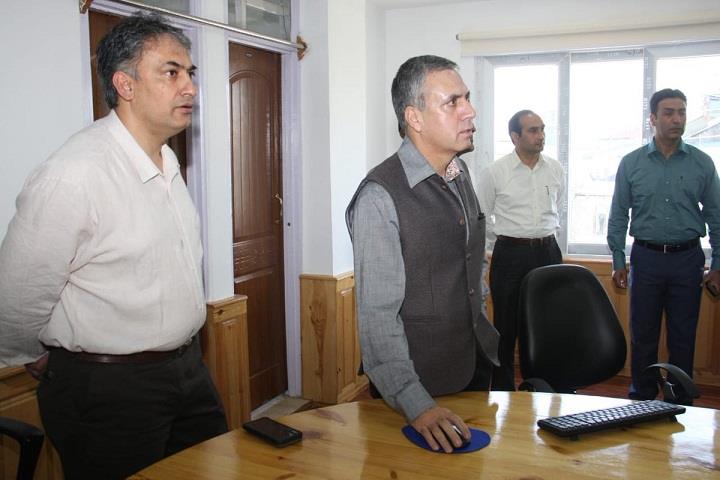 CID of J&K police extends SMS facility for status on passport applications