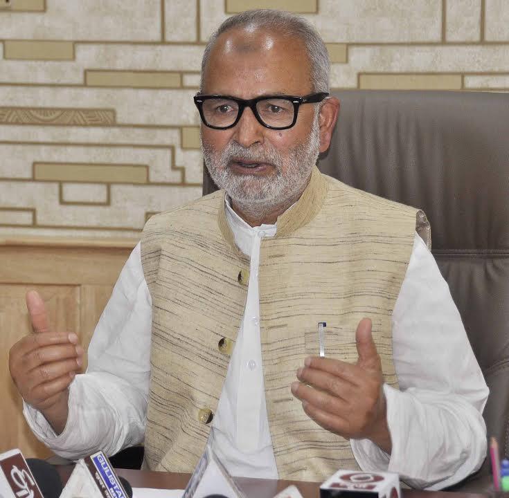 Connectivity projects worth Rs 3300 cr under PMGSY approved for JK: Naeem
