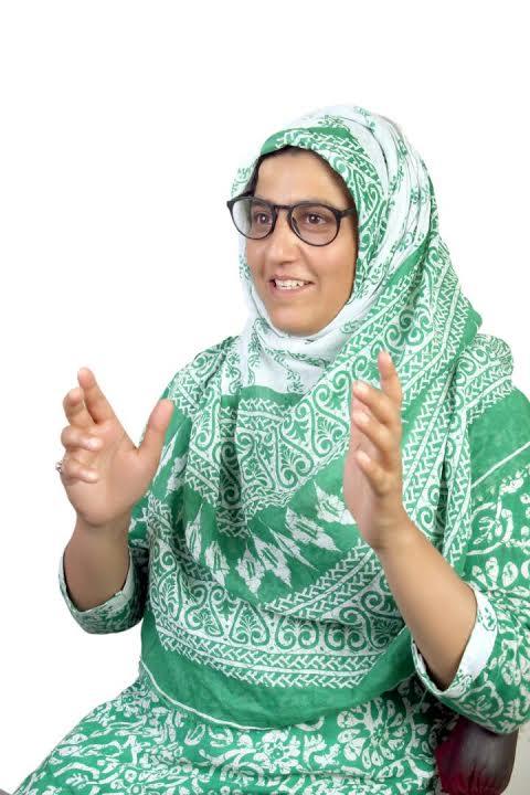 Abida War greets people on Eid-ul-Fitr
