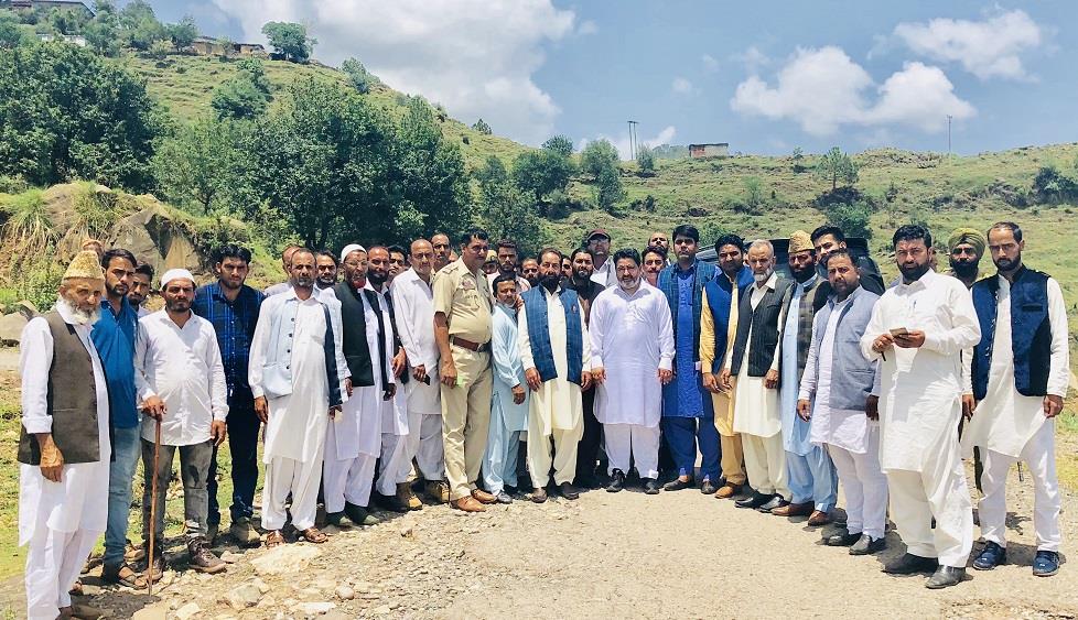 NC delegation visits house of Aurangzed in Mendhar