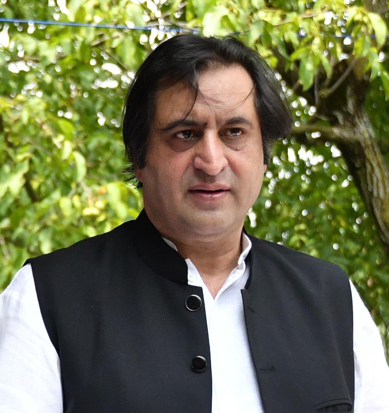 Sajad Lone thanks Mehbooba, Nirmal, Gupta, other ministers of team for support in deliverance