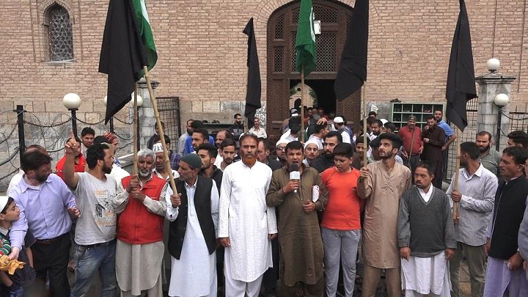 Hurriyat (M) condemns Shujaat Bukhari’s, civilian killings