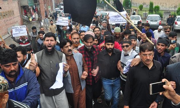 JRL denounces Pampore youth’s killing