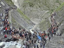 Landslide kills 3 Amarnath pilgrims, 2 die due to cardiac arrest