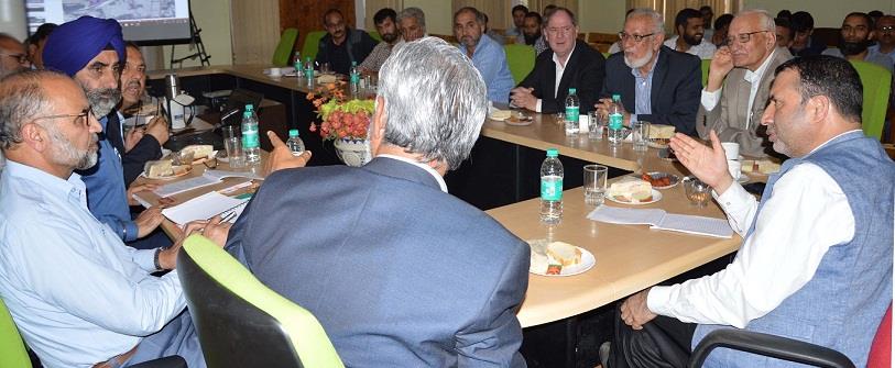 Farooq Shah reviews flood management works in Kashmir