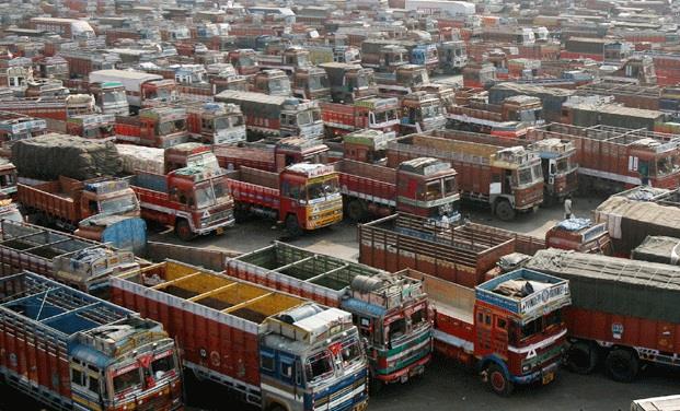 ‘Chakka Jam’ leaves fruit growers, dealers worried