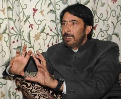 Famous Wullar lake is facing silent death: G A Mir