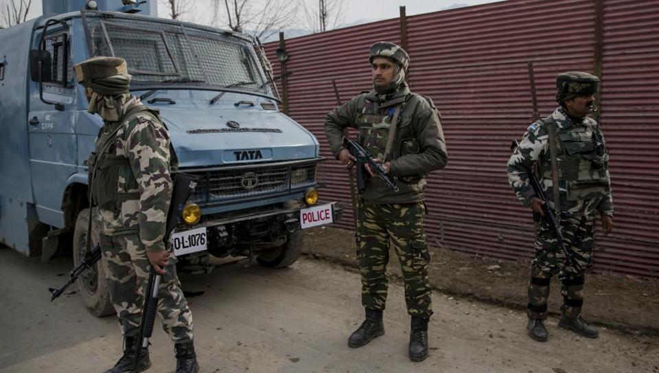 CRPF trooper injured in militant attack at Batamaloo