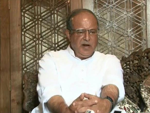 BJP approached me over Govt formation in 2016: Tariq Karra