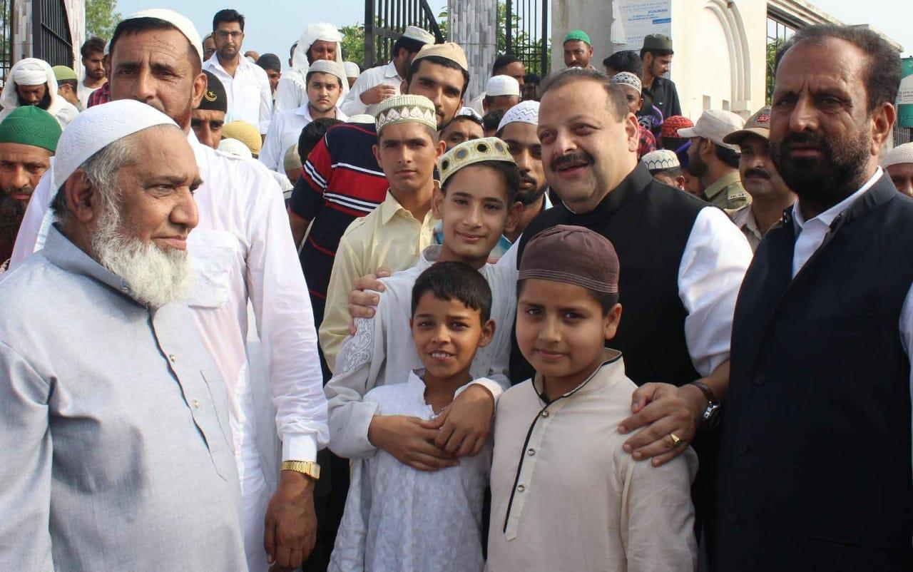 Rana greets people on Eid-ul-Azha