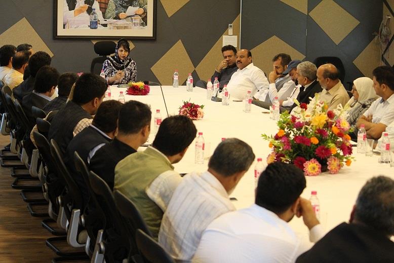 Speed-up campaign to protect Article 35-A from assaults, Mehbooba asks party cadres