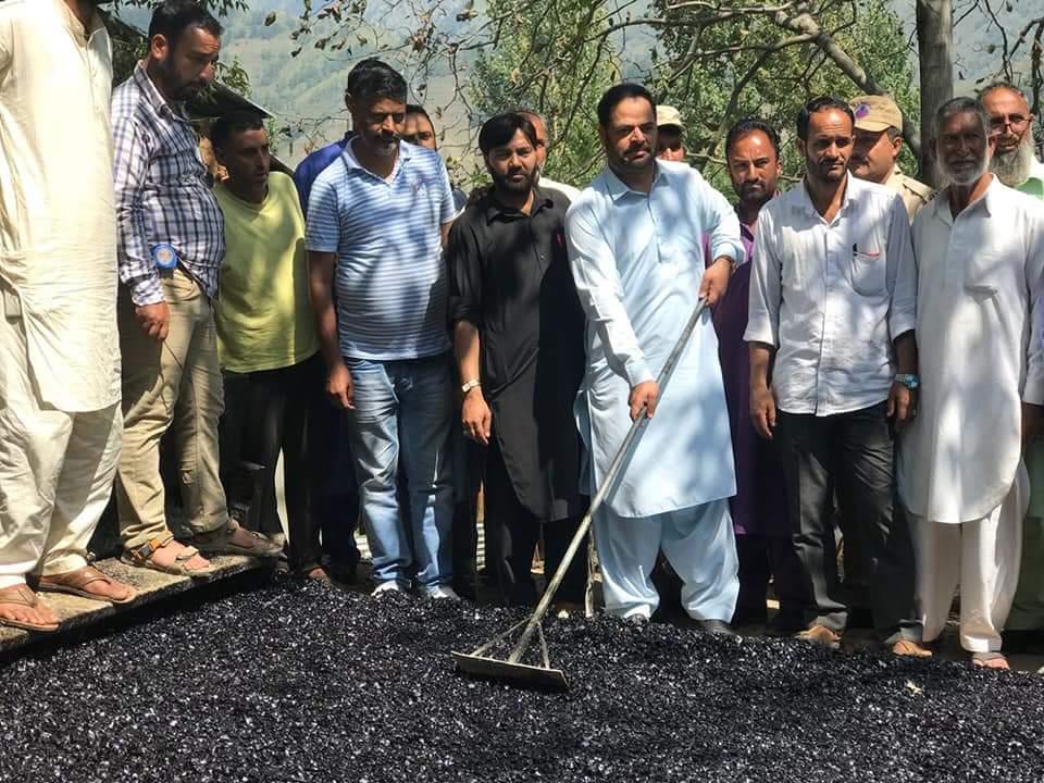 Vikar Rasool starts black topping work in Banihal