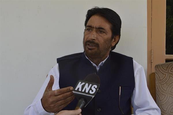 G A Mir expresses shock over loss of lives in Kishtwar road accident