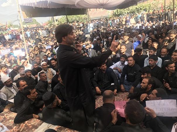 Supreme sacrifice of Imam I Hussain (RA), his family is glorious page of Islamic history: Malik