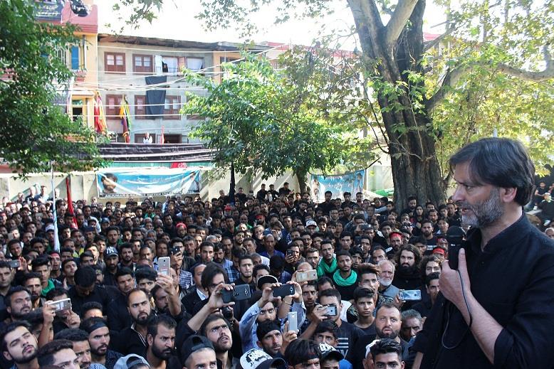 Imam-I-Hussain (RA) represents resilience, courage: Malik