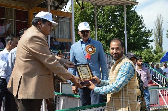 Vyas, Kumar inaugurates North Kashmir Sports festival at Baramulla