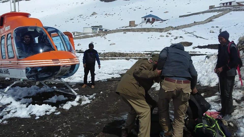 Stranded passengers rescued in Kargil