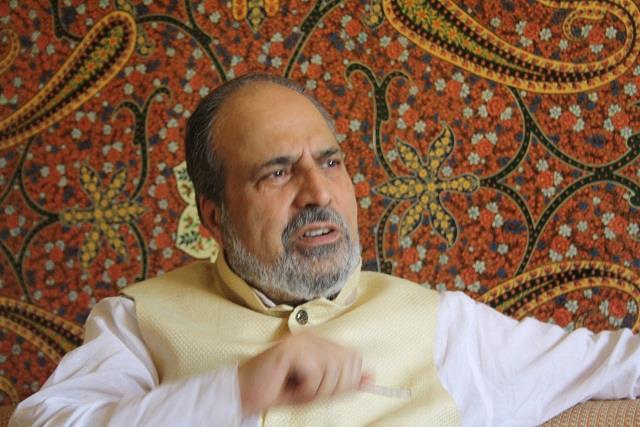 MP Baig condemns killing of two political workers
