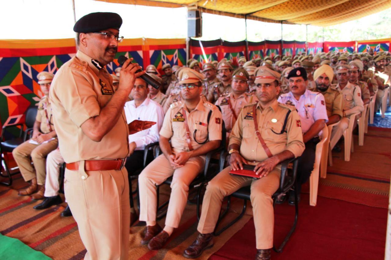 DGP visits Udhampur, Reasi, interacts with officers, jawans, chairs darbars