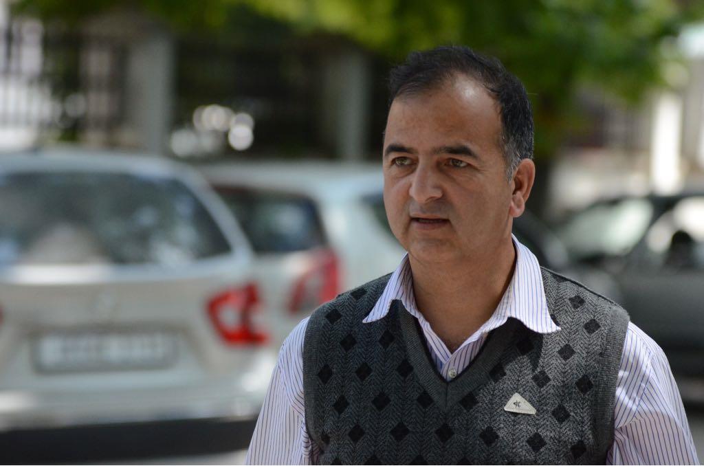 TAAI awards Shahnawaz for contributing in TAAI convention success