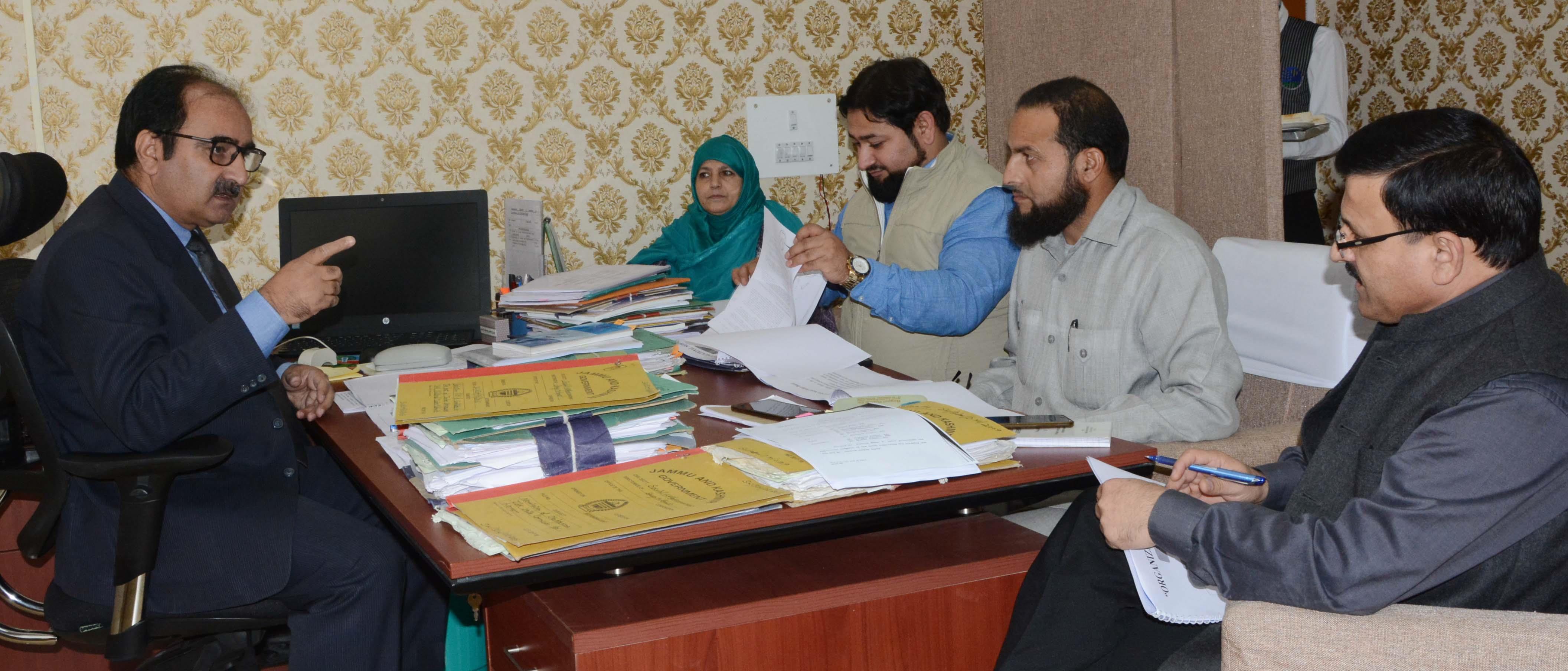 Farooq Lone reviews implementation of various Social Welfare Schemes