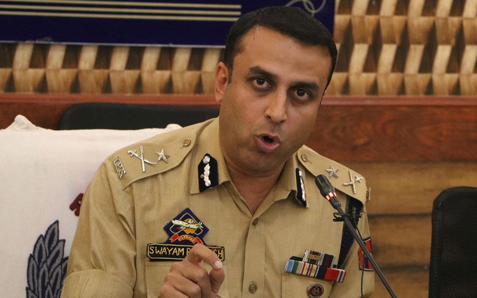 IGP Kashmir promotes 236 HCs to the rank of ASIs