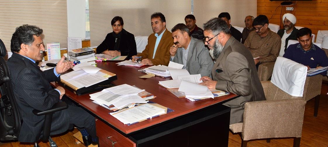 Khurshid Ganai reviews functioning of Agriculture, Horticulture Departments