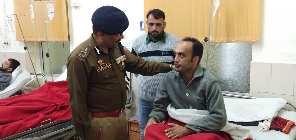 DGP J&K visits 92 Base Hospital