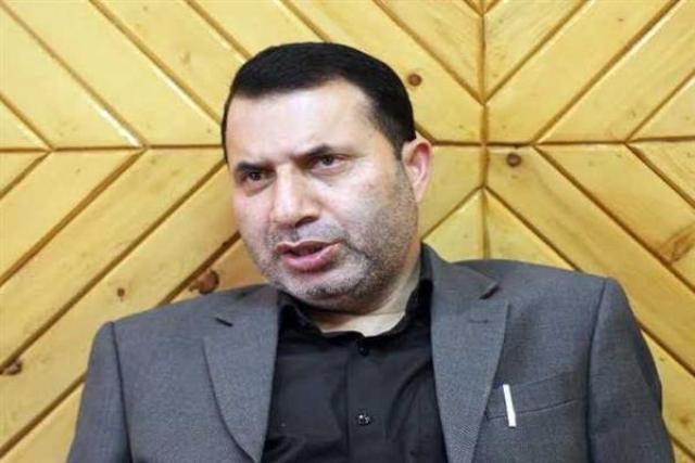 Farooq Shah reviews functioning of PHE, I&FC at Baramulla