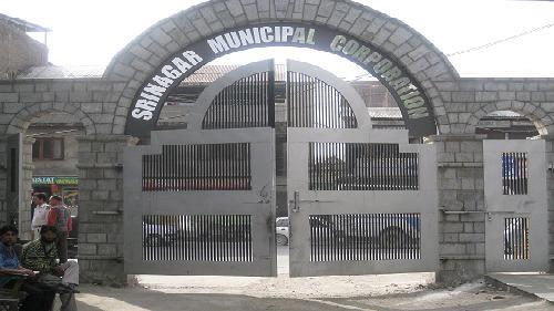 Junaid, Hajjam locked in straight contest for the post of Mayor SMC