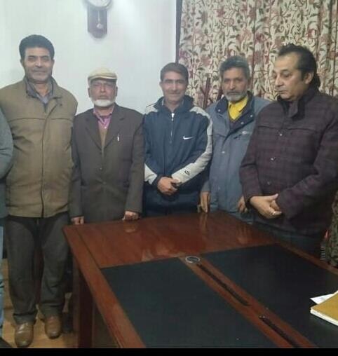 Guv led admin keen to waive off KCC loan to affected farmers: Div Com to JKCS
