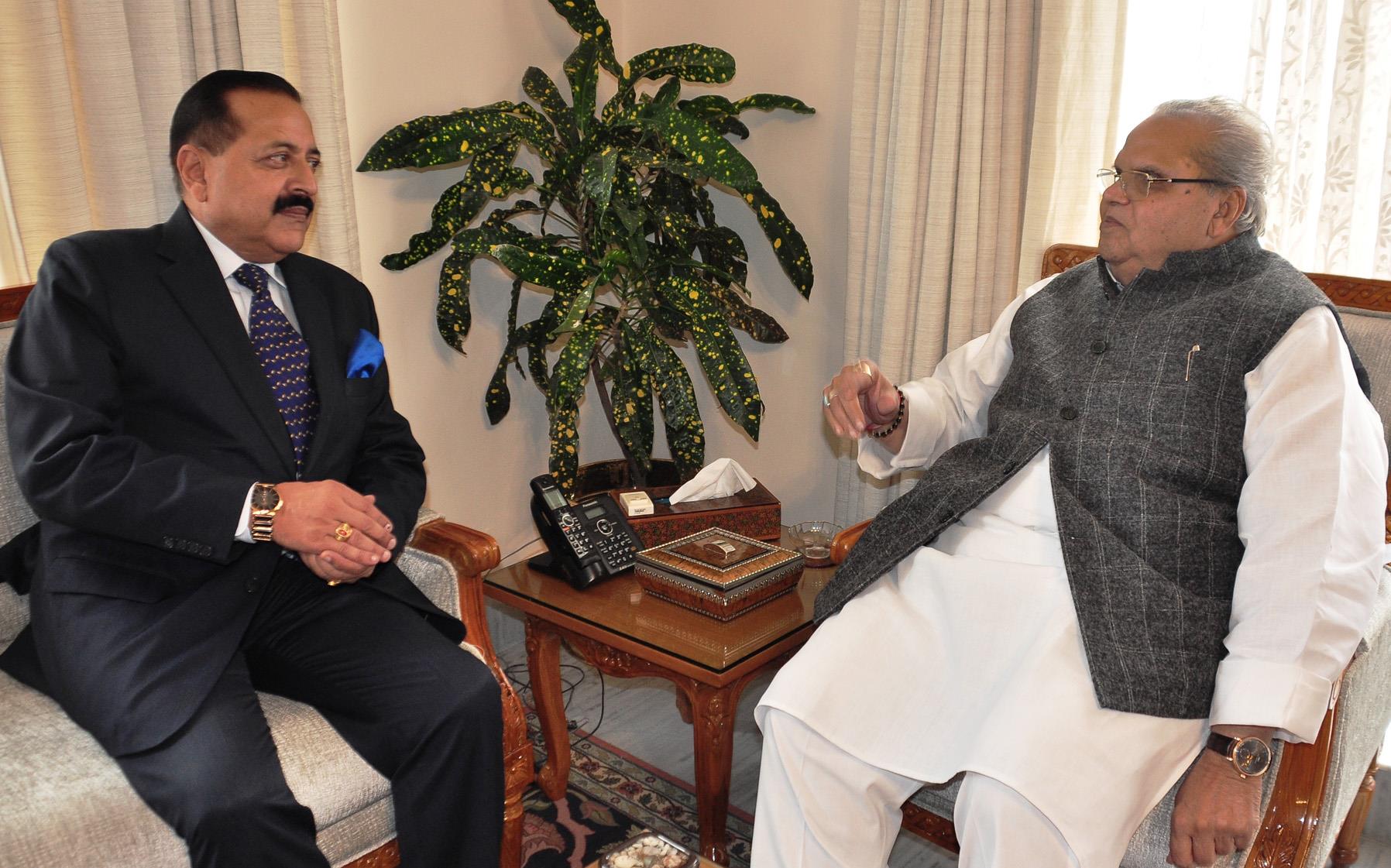 Dr. Jitendra Singh, MoS PMO meets Governor