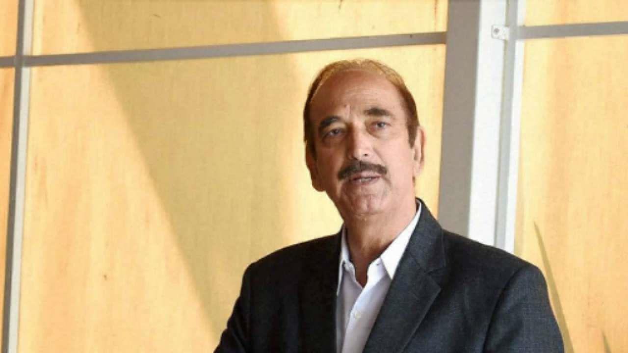 Azad condoles death of Ananth Kumar
