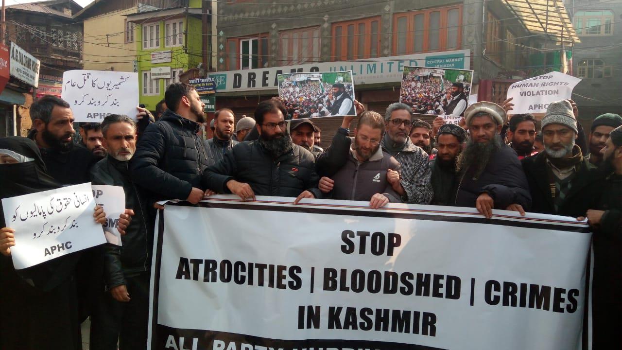 Hurriyat (G), TeH leaders protest against Mir Hafizullah’s killing