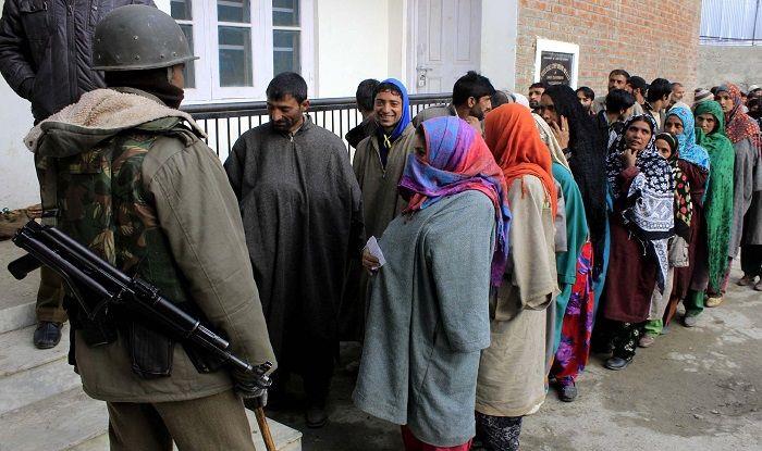Panchayat Polls-2018: JK witnesses 71.3 percent voting in Phase-IV