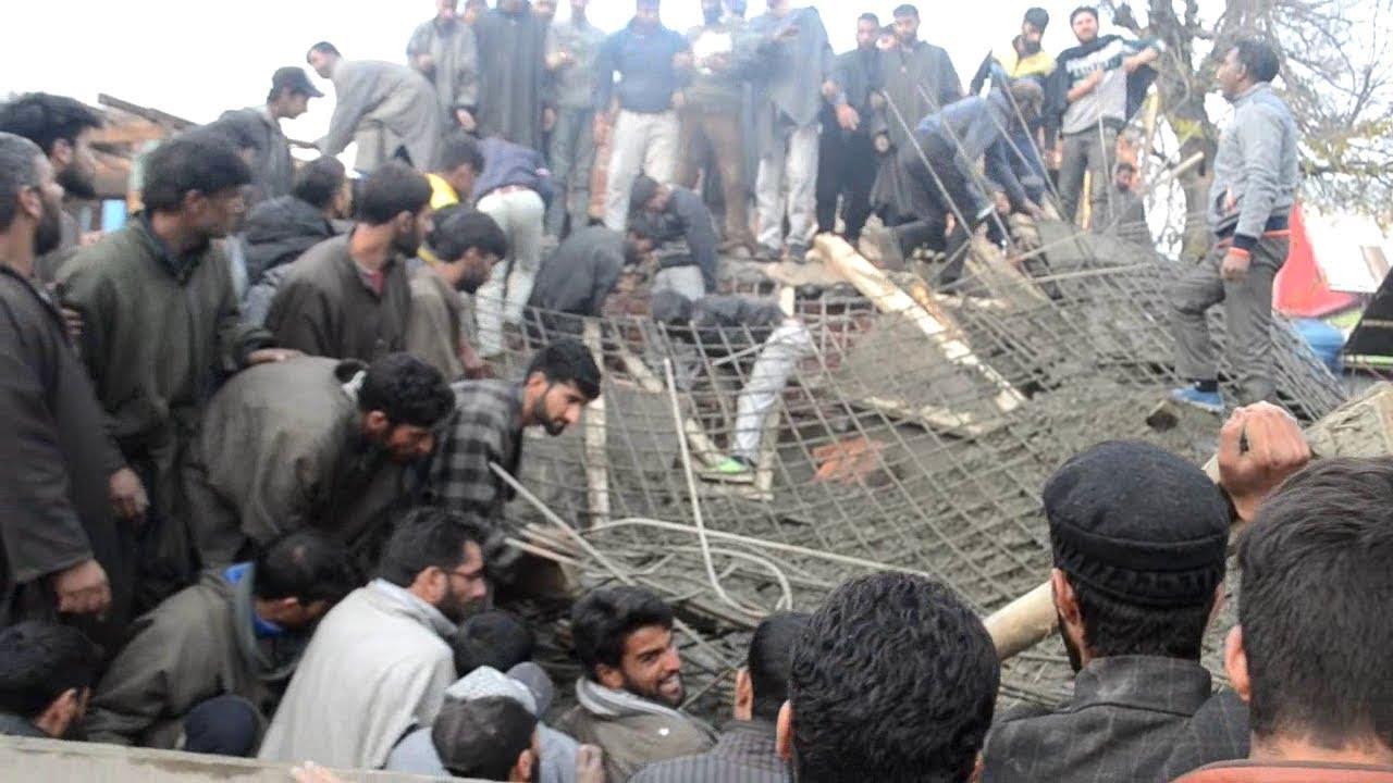 Police collects samples for FSL tests into Langate slab collapsing incident