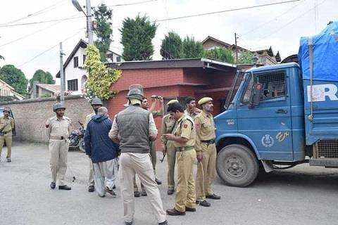 Hurriyat office sealed, Mirwaiz put under house arrest