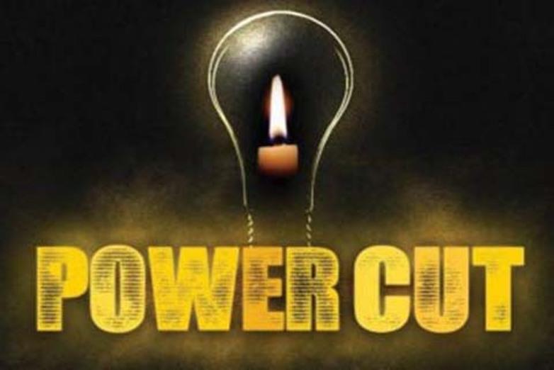 Srinagar plunges into darkness, power could again be disrupted tomorrow also