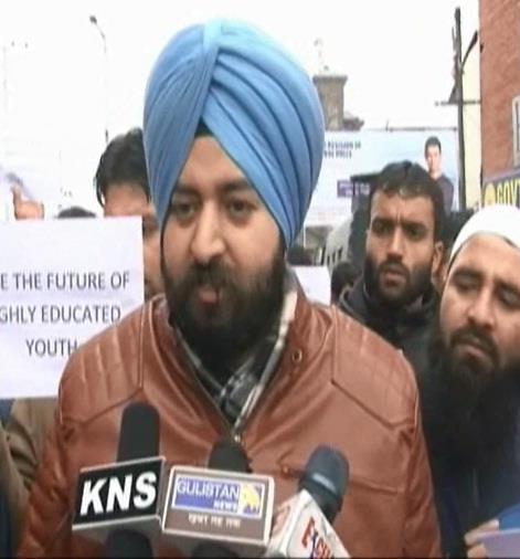 Plus two contractual lecturers protest over demand for regularisation