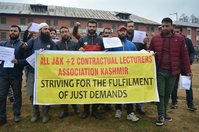Plus two contractual lecturers protest over demand for regularisation