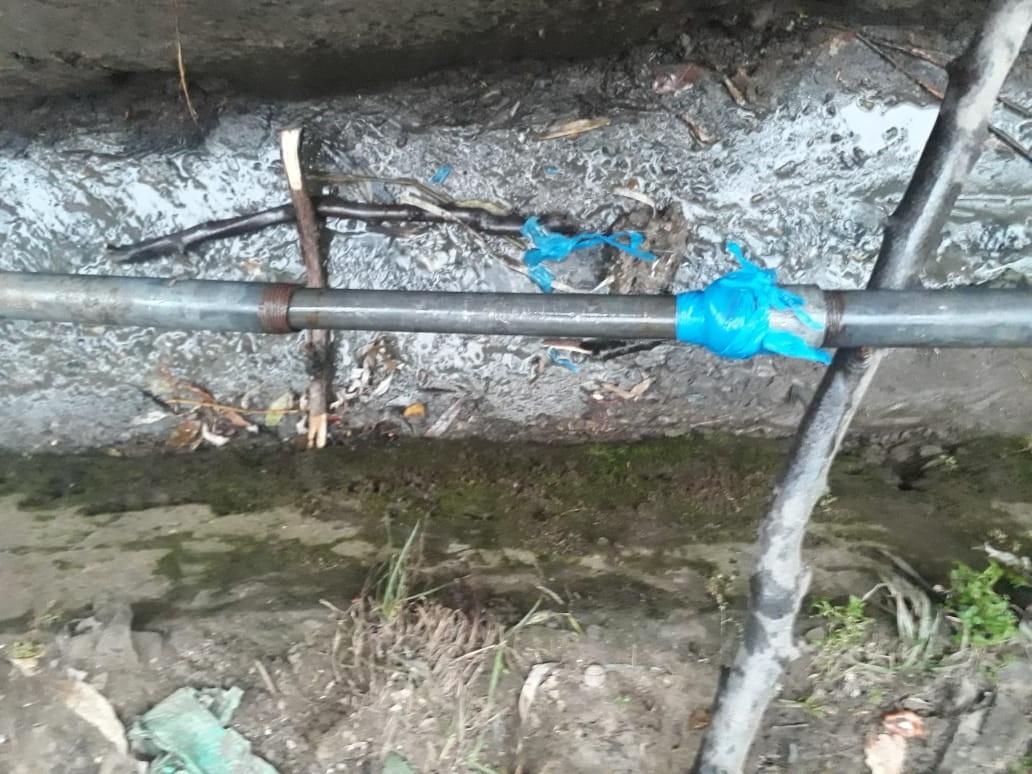 Water blocked in rusted pipes does not reach people in Chadoora village