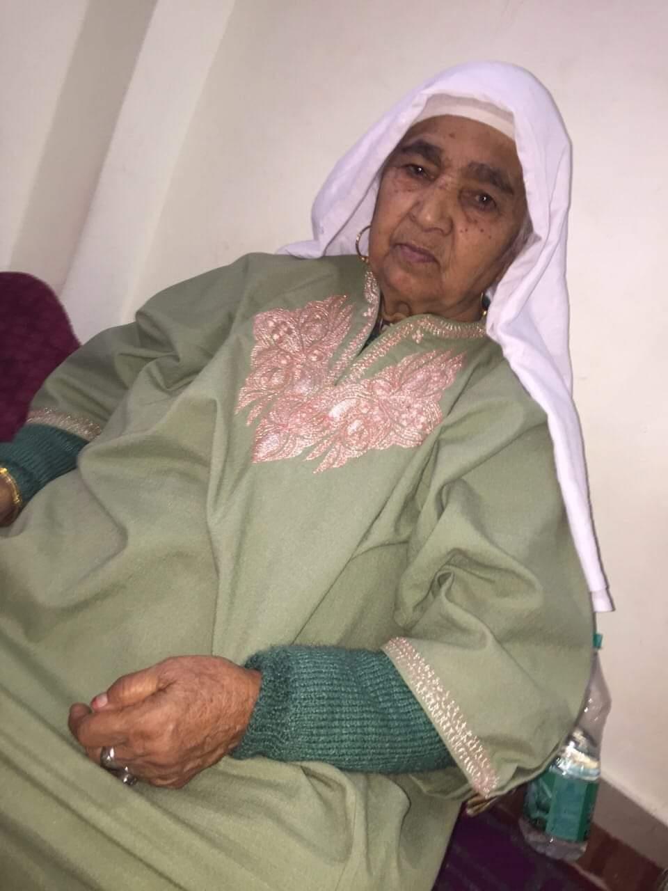 DAK condoles demise of Haji Hayat’s mother