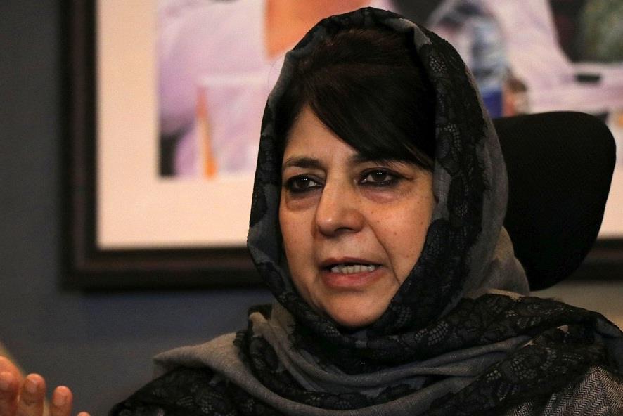 Probe can’t bring back lives of innocents, Guv’s admin failed in securing civilian lives: Mehbooba